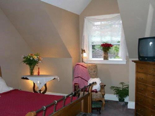 Antique Slumber Old Town Bed & Breakfast Niagara-on-the-Lake Exterior photo