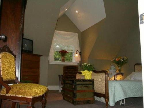 Antique Slumber Old Town Bed & Breakfast Niagara-on-the-Lake Exterior photo